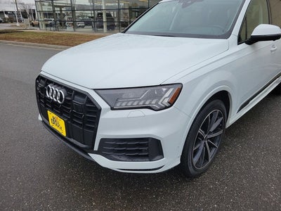 2024 Audi Q7 Premium Plus