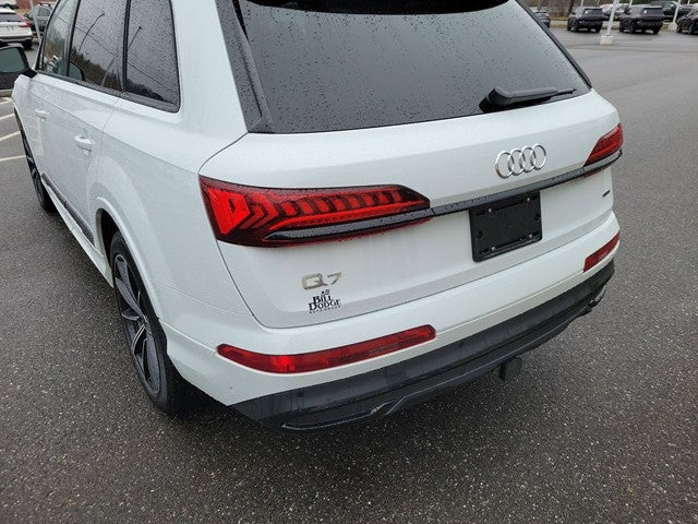 2024 Audi Q7 Premium Plus