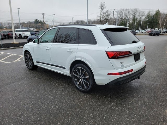 2024 Audi Q7 Premium Plus