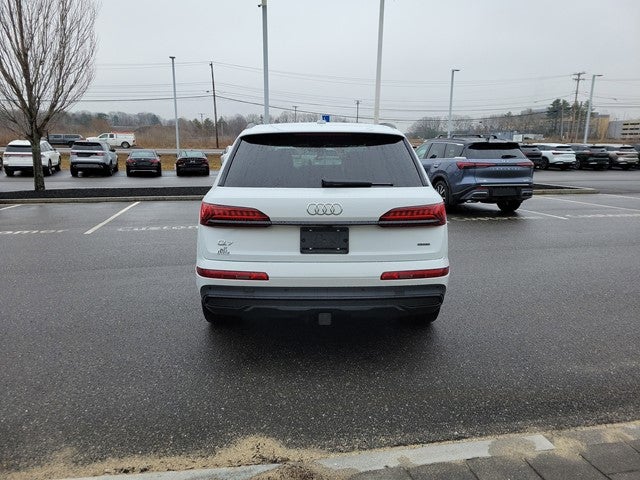 2024 Audi Q7 Premium Plus