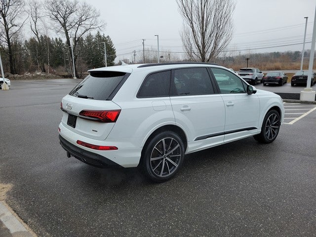 2024 Audi Q7 Premium Plus