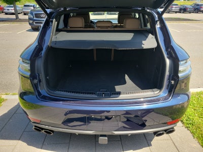 2021 Porsche Macan Turbo