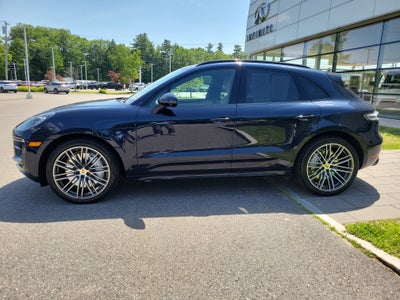 2021 Porsche Macan Turbo