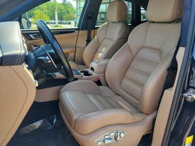 2021 Porsche Macan Turbo