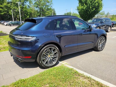 2021 Porsche Macan Turbo