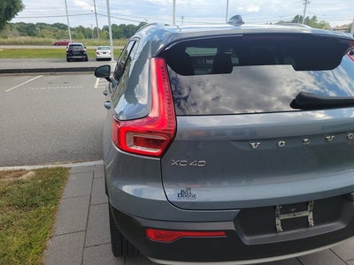 2022 Volvo XC40 Inscription