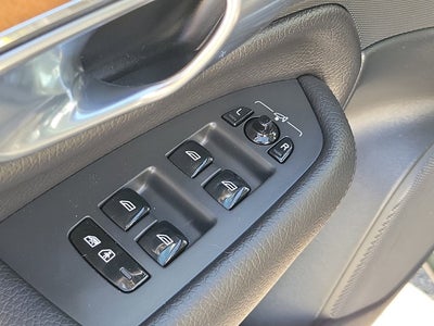 2022 Volvo XC90 Recharge Plug-In Hybrid Inscription Expression