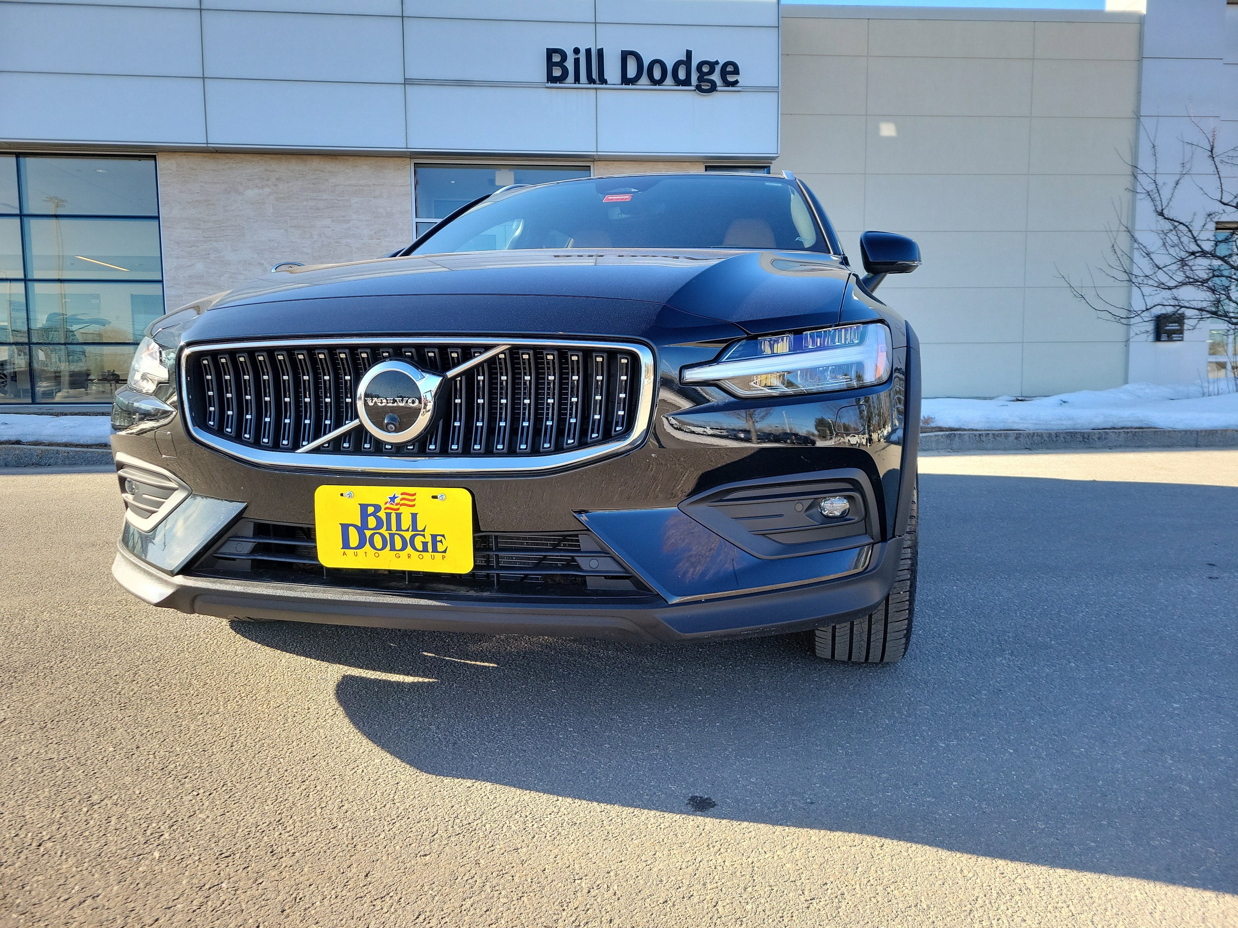 2024 Volvo V60 Cross Country Ultimate
