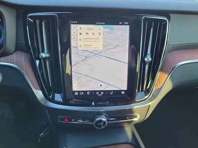 2024 Volvo V60 Cross Country Ultimate