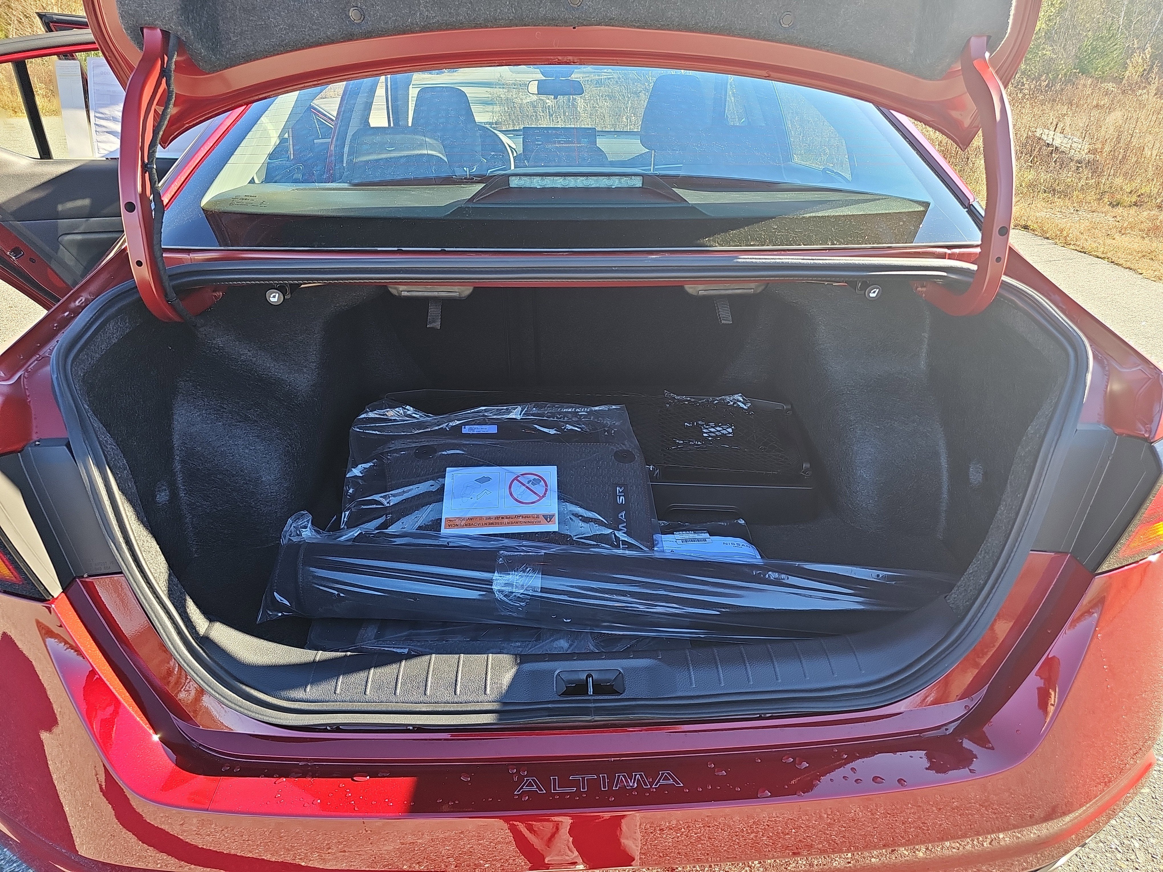 2025 Nissan Altima SR