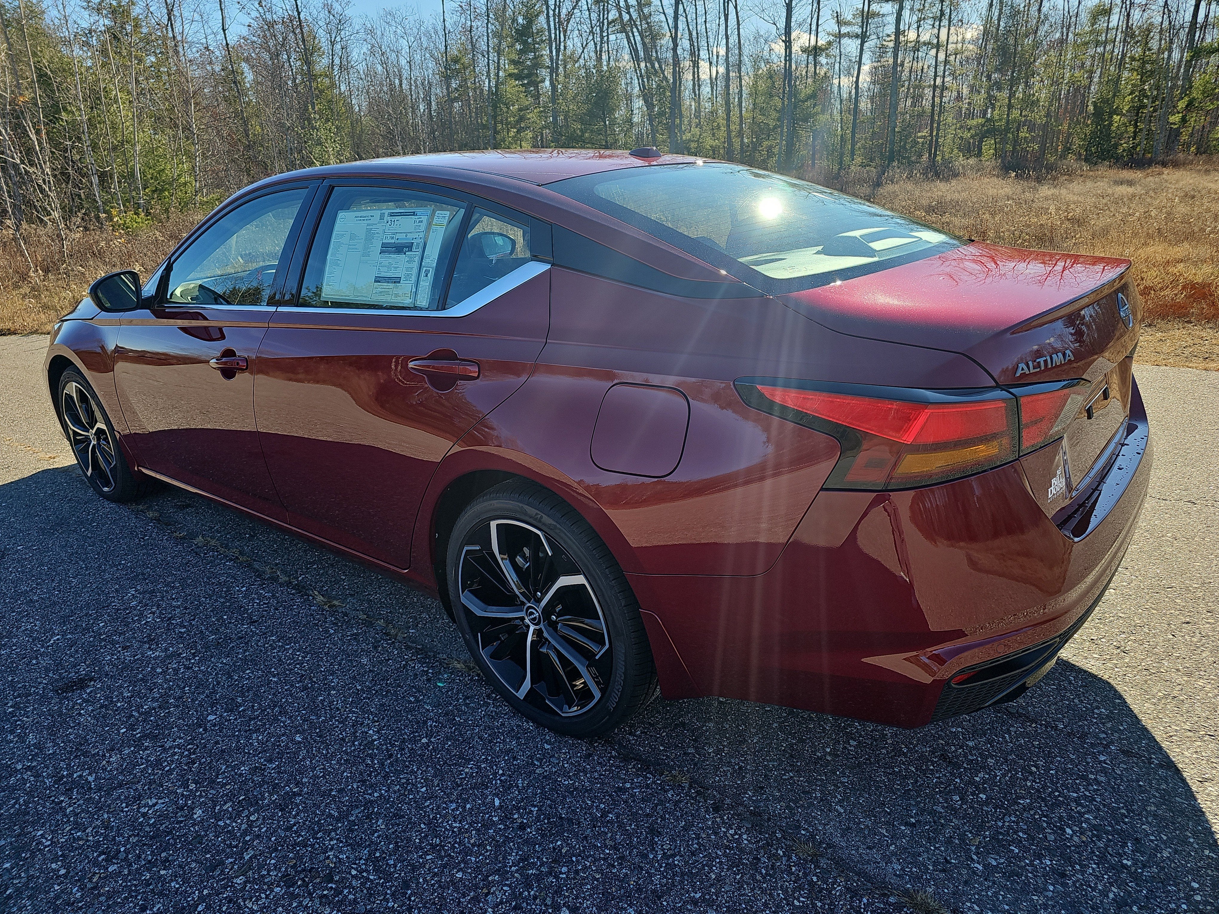 2025 Nissan Altima SR