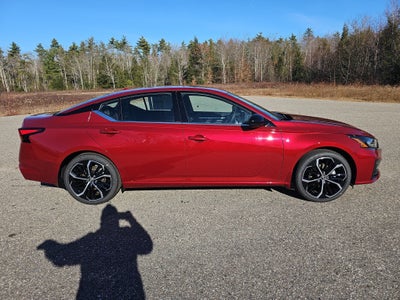 2025 Nissan Altima SR