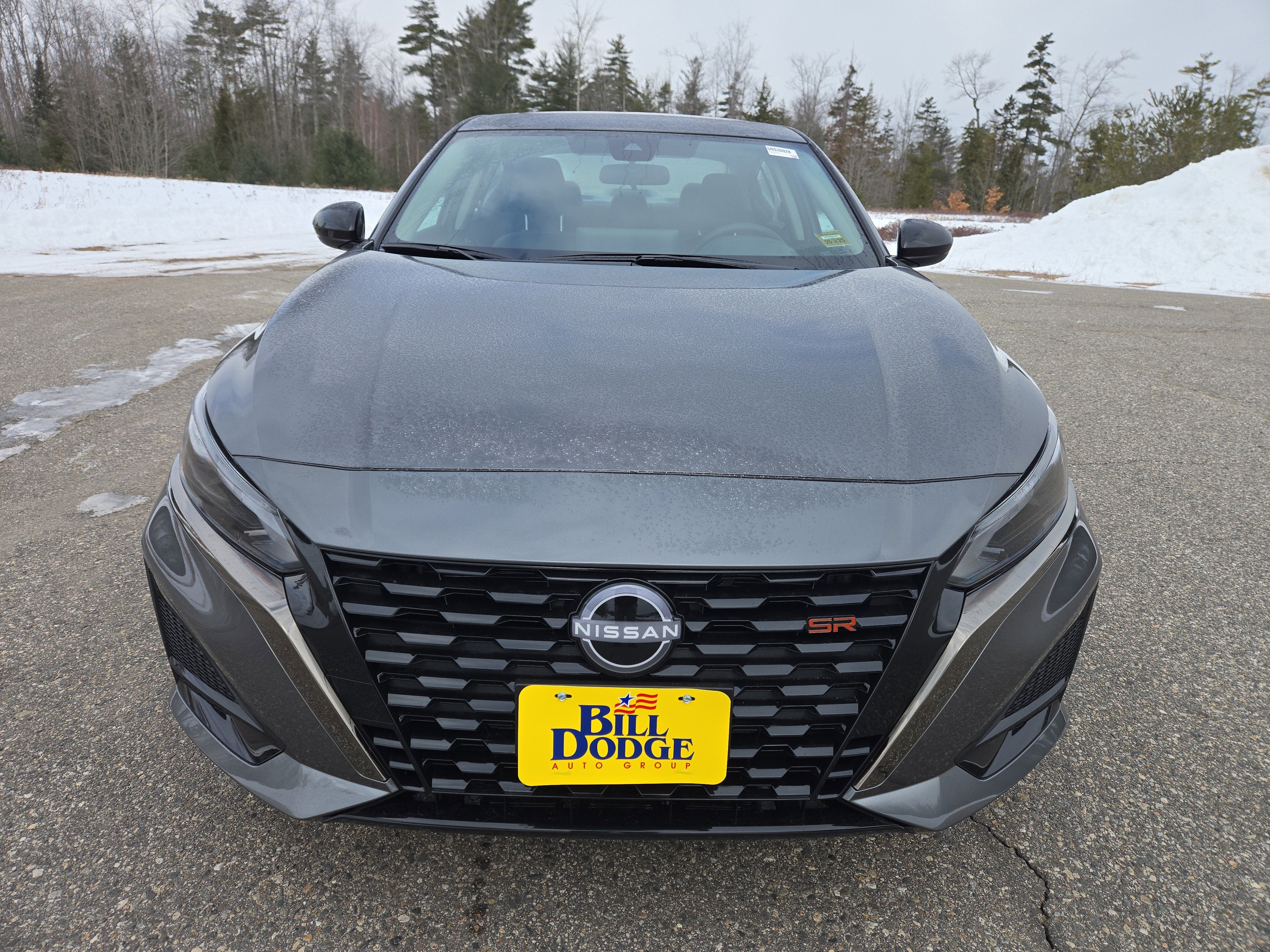 2025 Nissan Altima SR