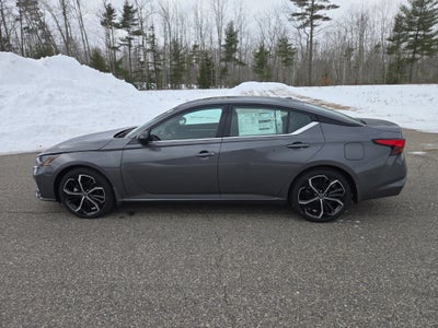 2025 Nissan Altima SR