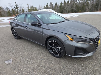 2025 Nissan Altima SR