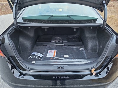 2025 Nissan Altima SL