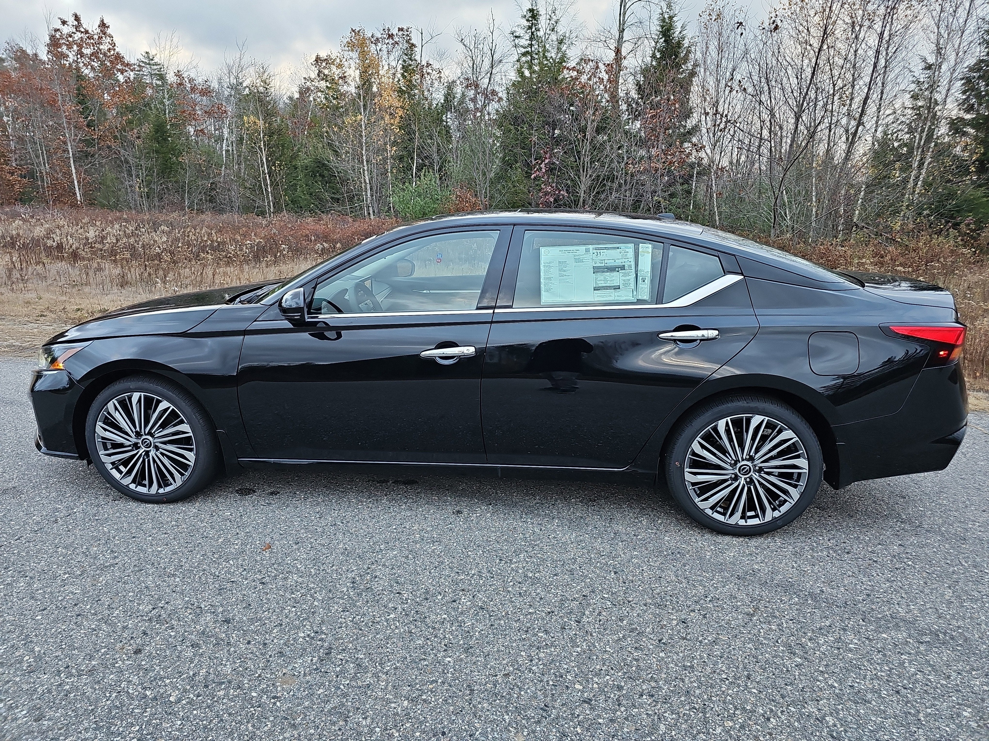 2025 Nissan Altima SL