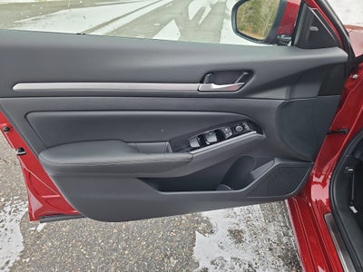 2025 Nissan Altima SL