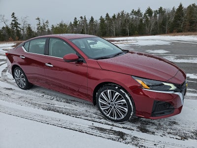 2025 Nissan Altima SL