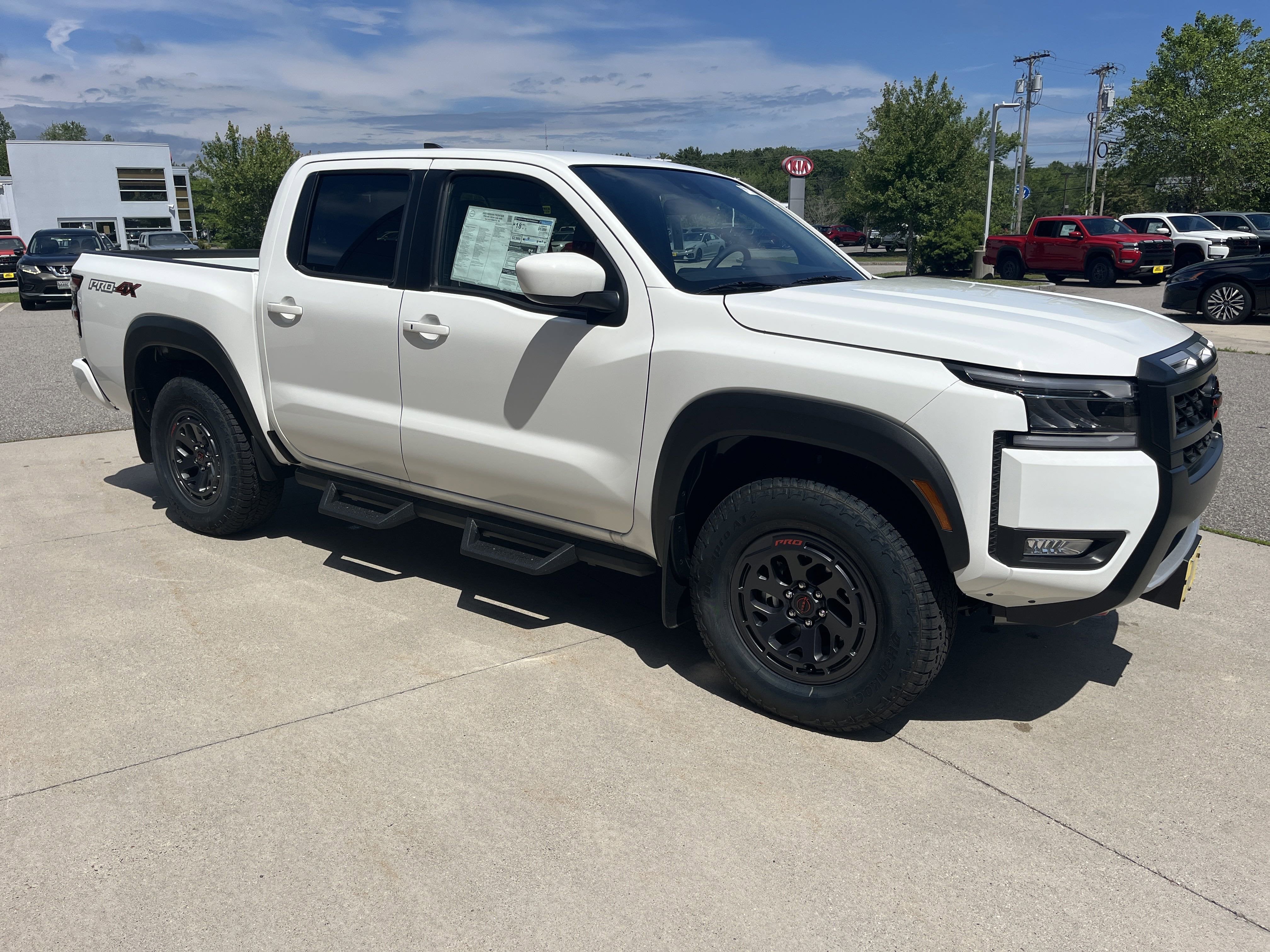 2025 Nissan Frontier PRO-4X