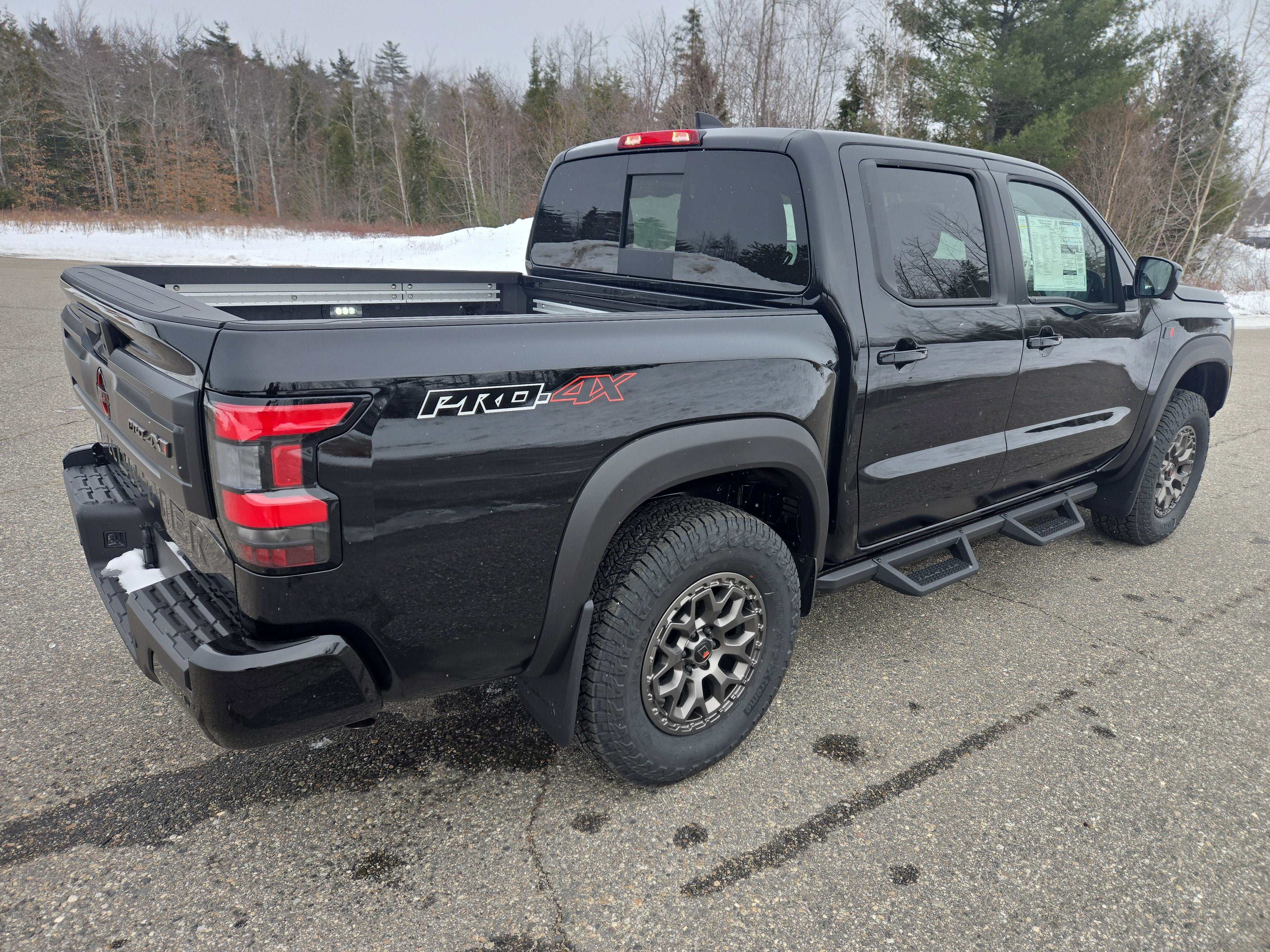 2026 Nissan Frontier PRO-4X w/R Package