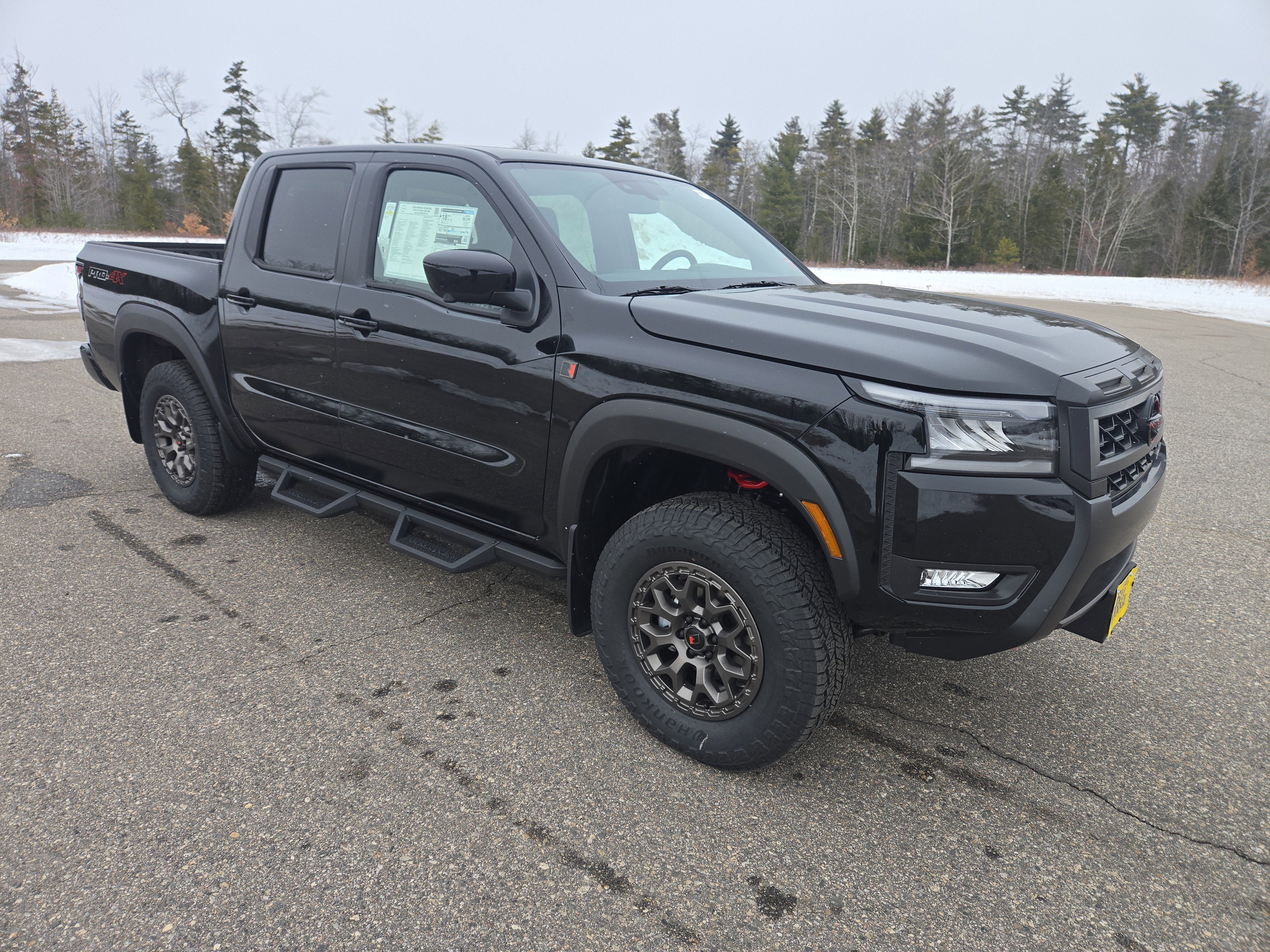2026 Nissan Frontier PRO-4X w/R Package