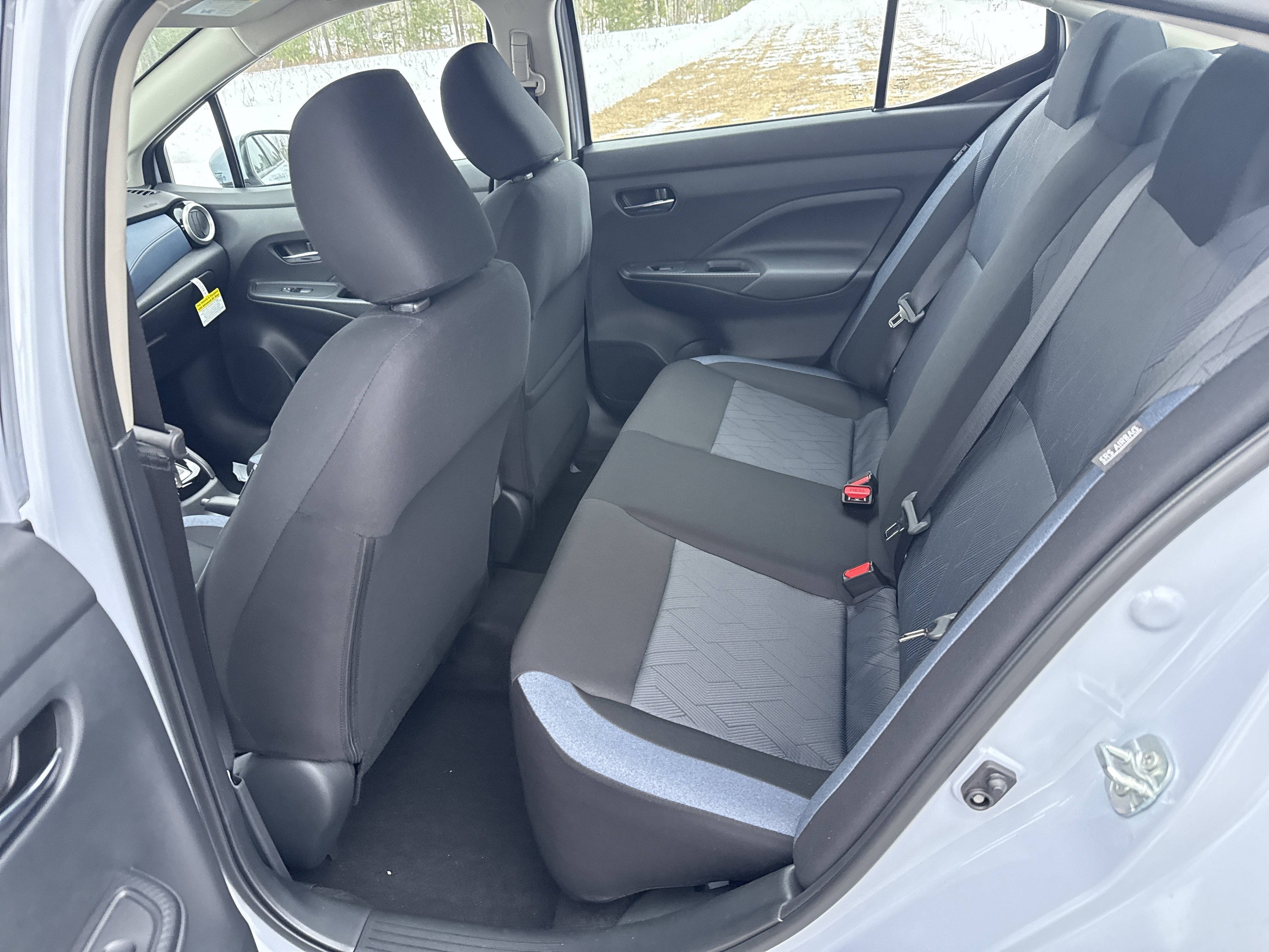 2025 Nissan Versa SV