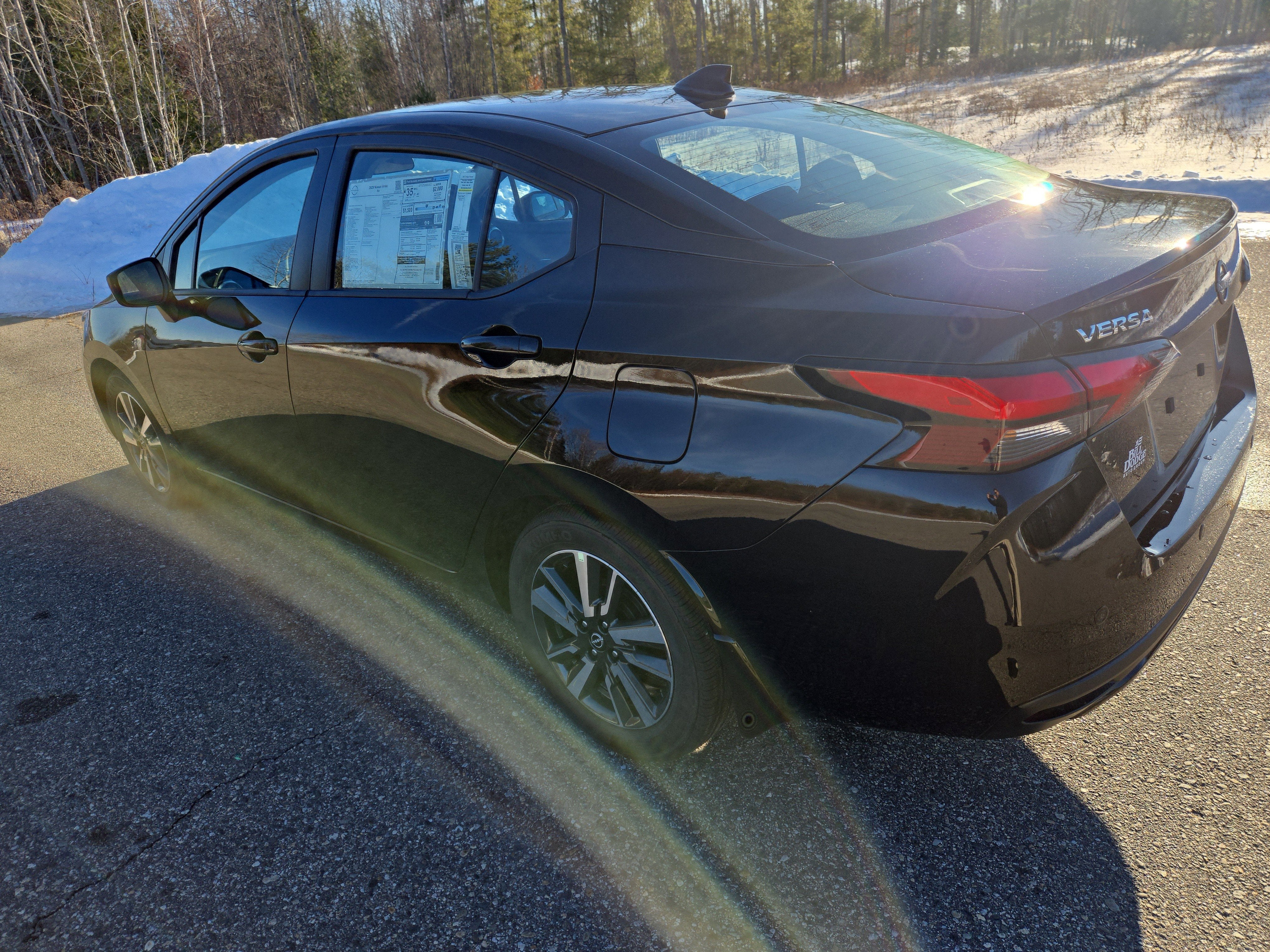 2025 Nissan Versa SV
