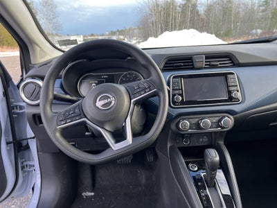 2025 Nissan Versa SV