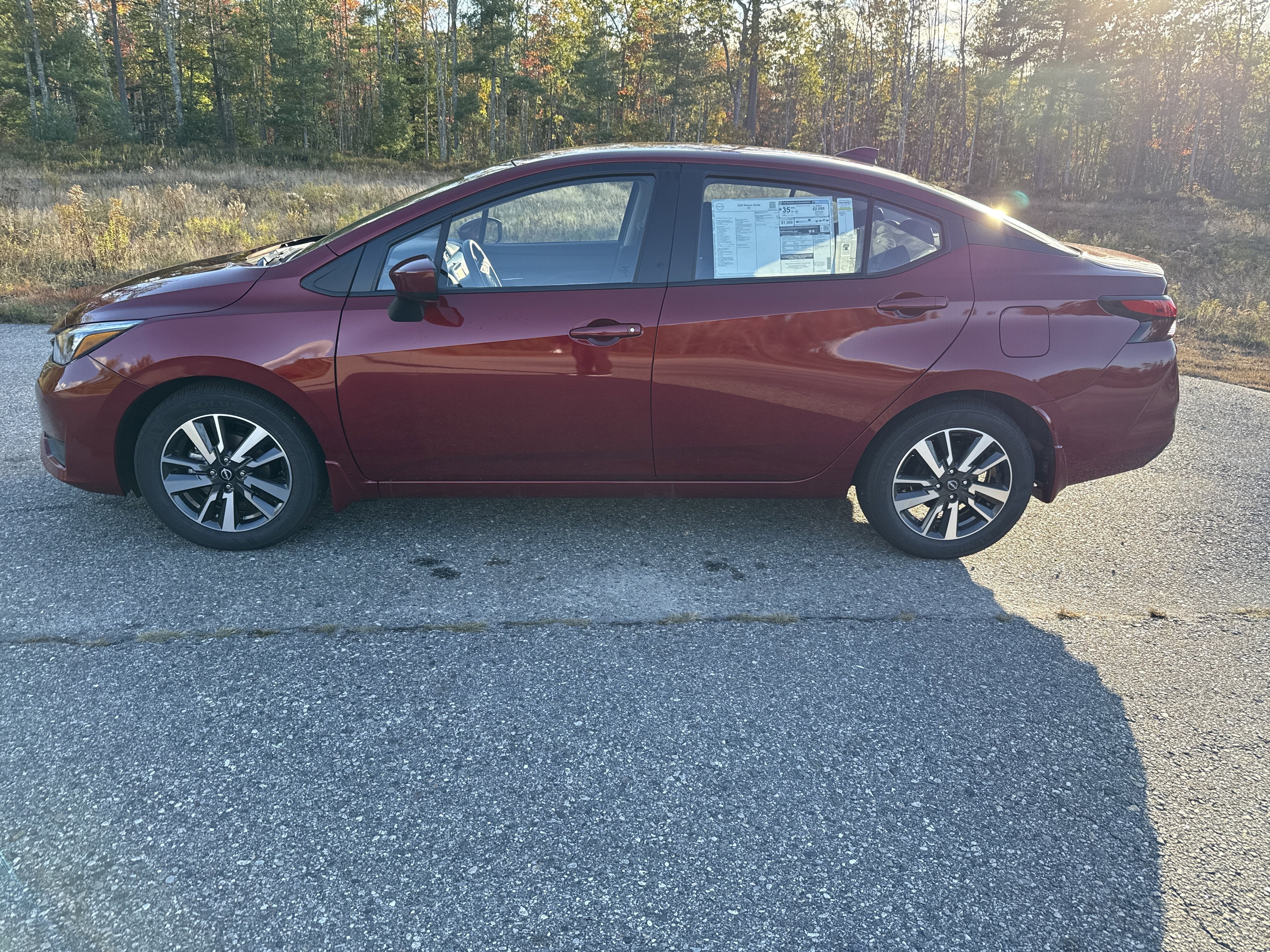 2025 Nissan Versa SV