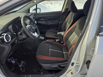 2025 Nissan Versa SR