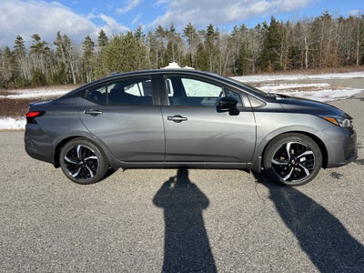 2025 Nissan Versa SR