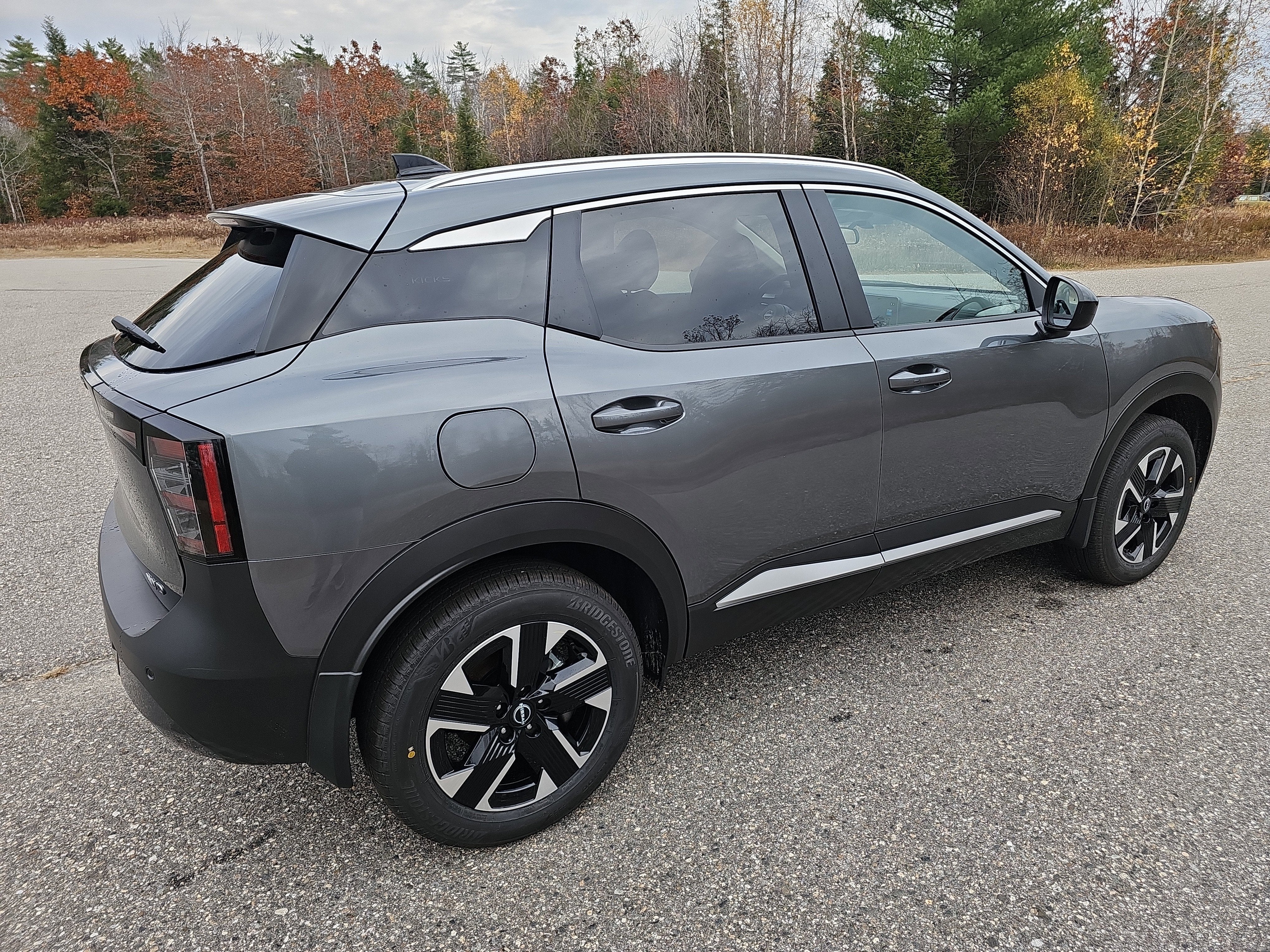 2026 Nissan Kicks SV