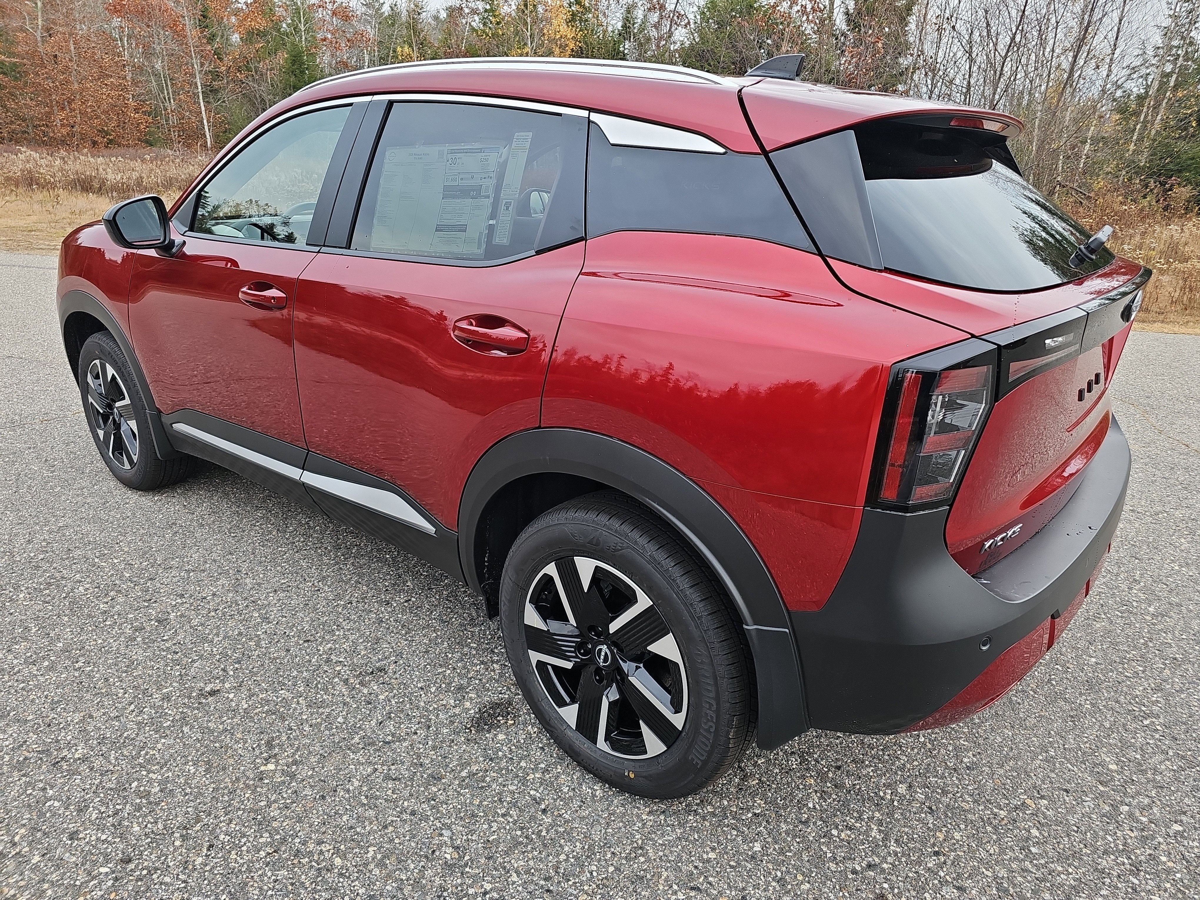 2026 Nissan Kicks SV