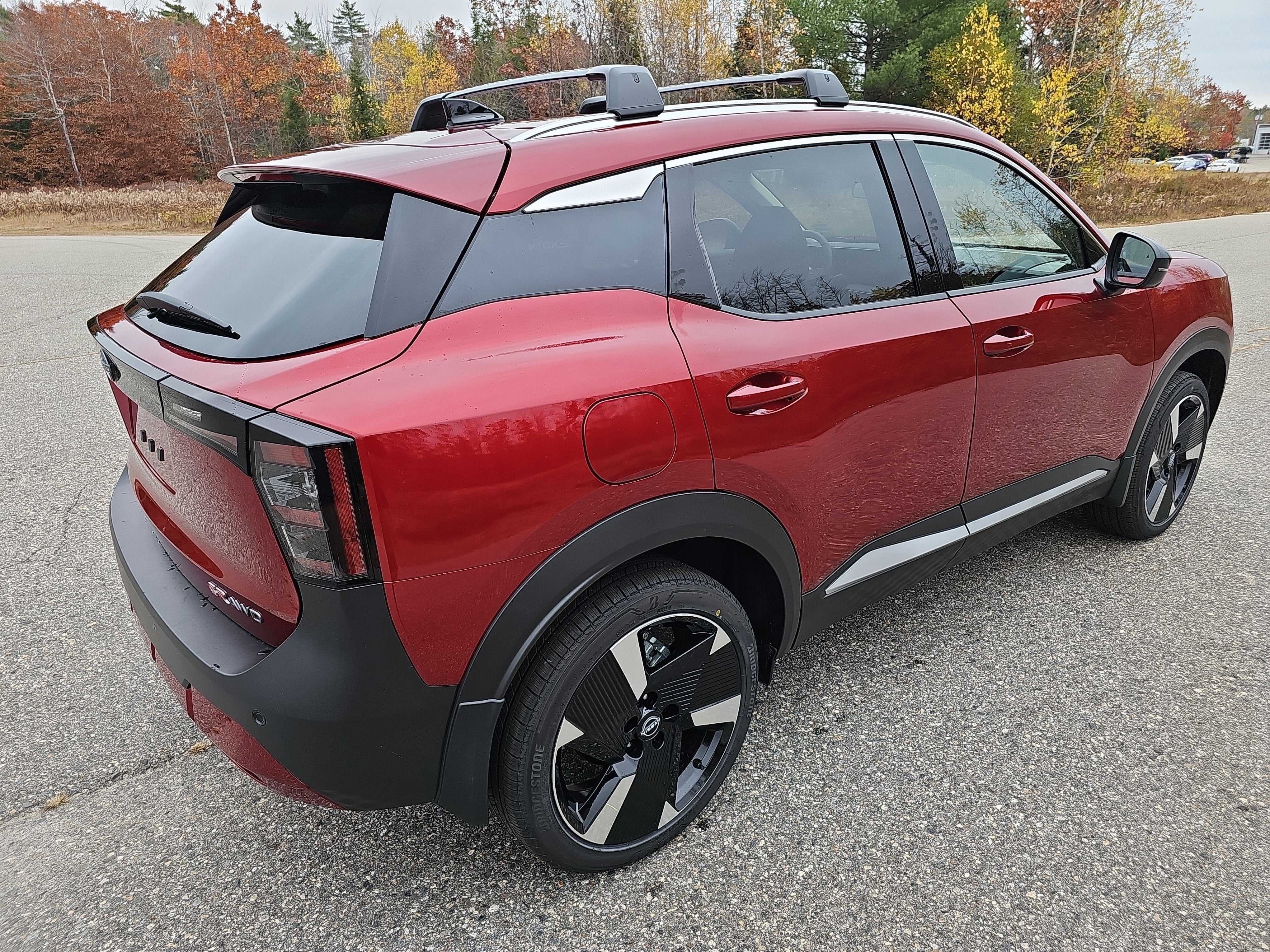 2026 Nissan Kicks SR