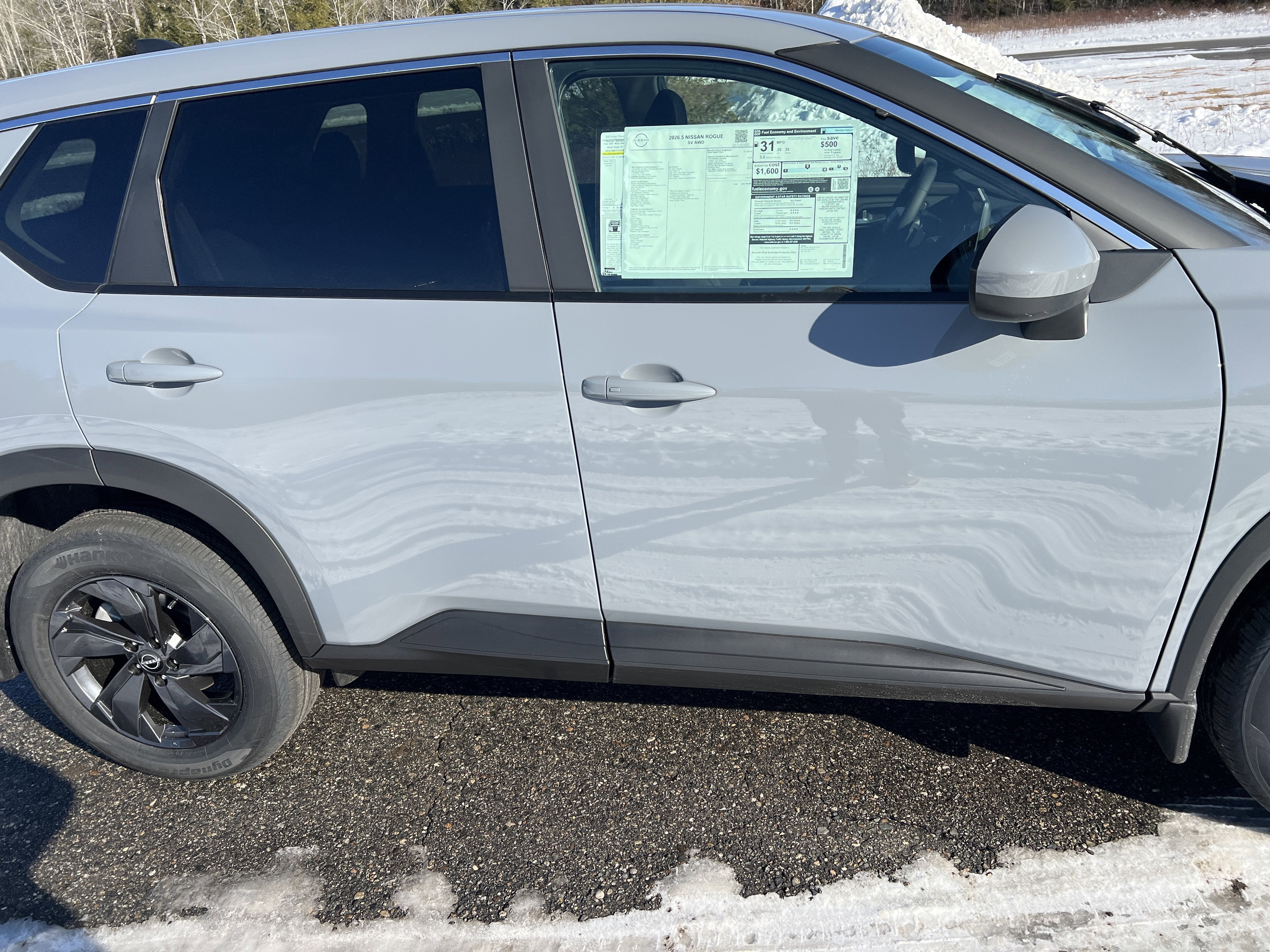 2026 Nissan Rogue SV