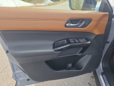 2026 Nissan Pathfinder Platinum