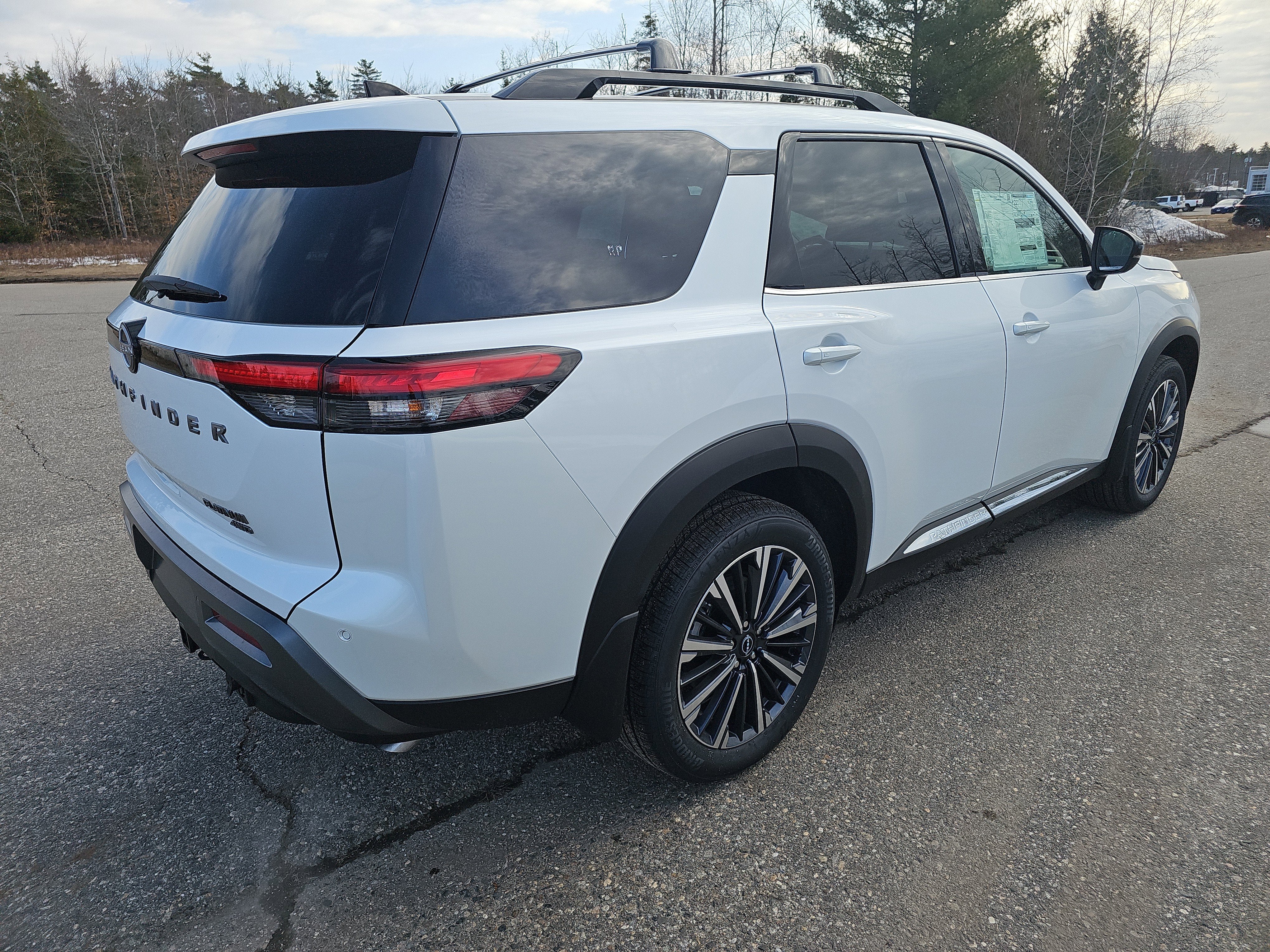 2026 Nissan Pathfinder Platinum