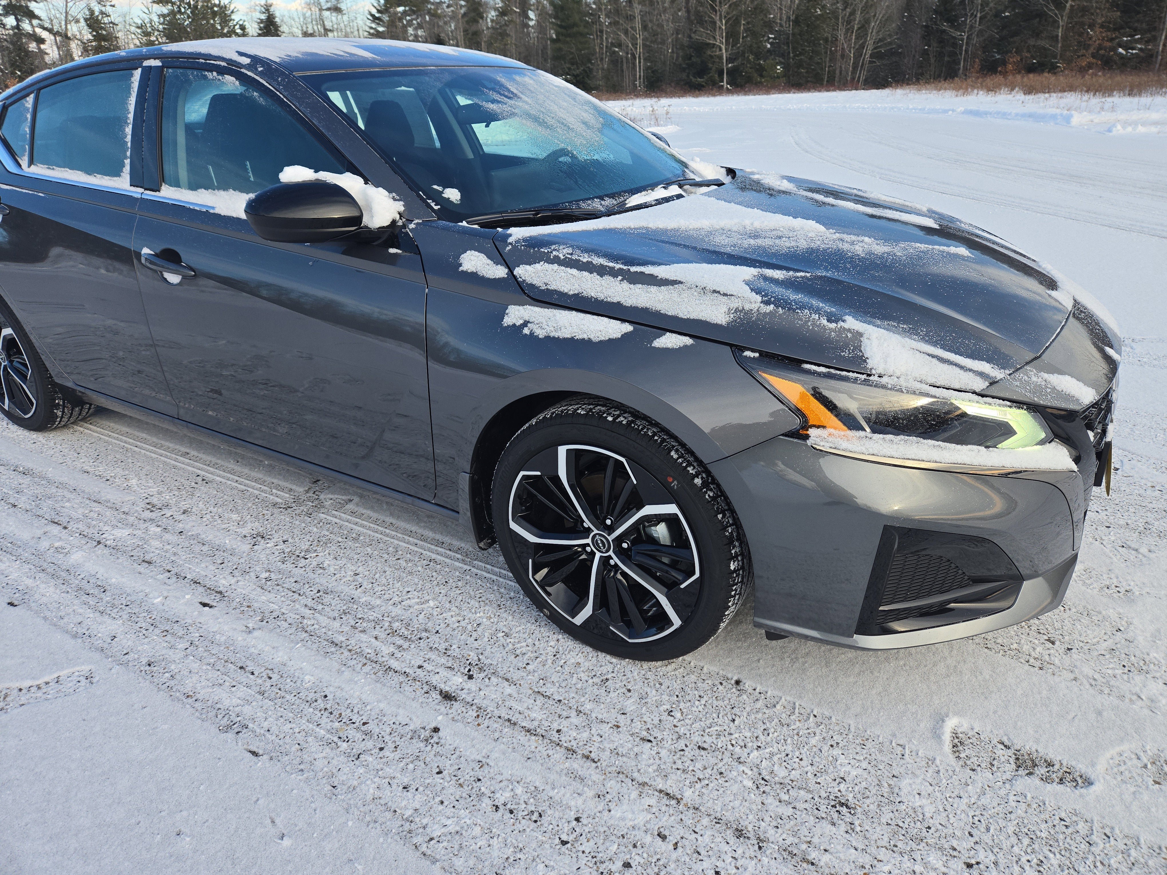 2025 Nissan Altima SR