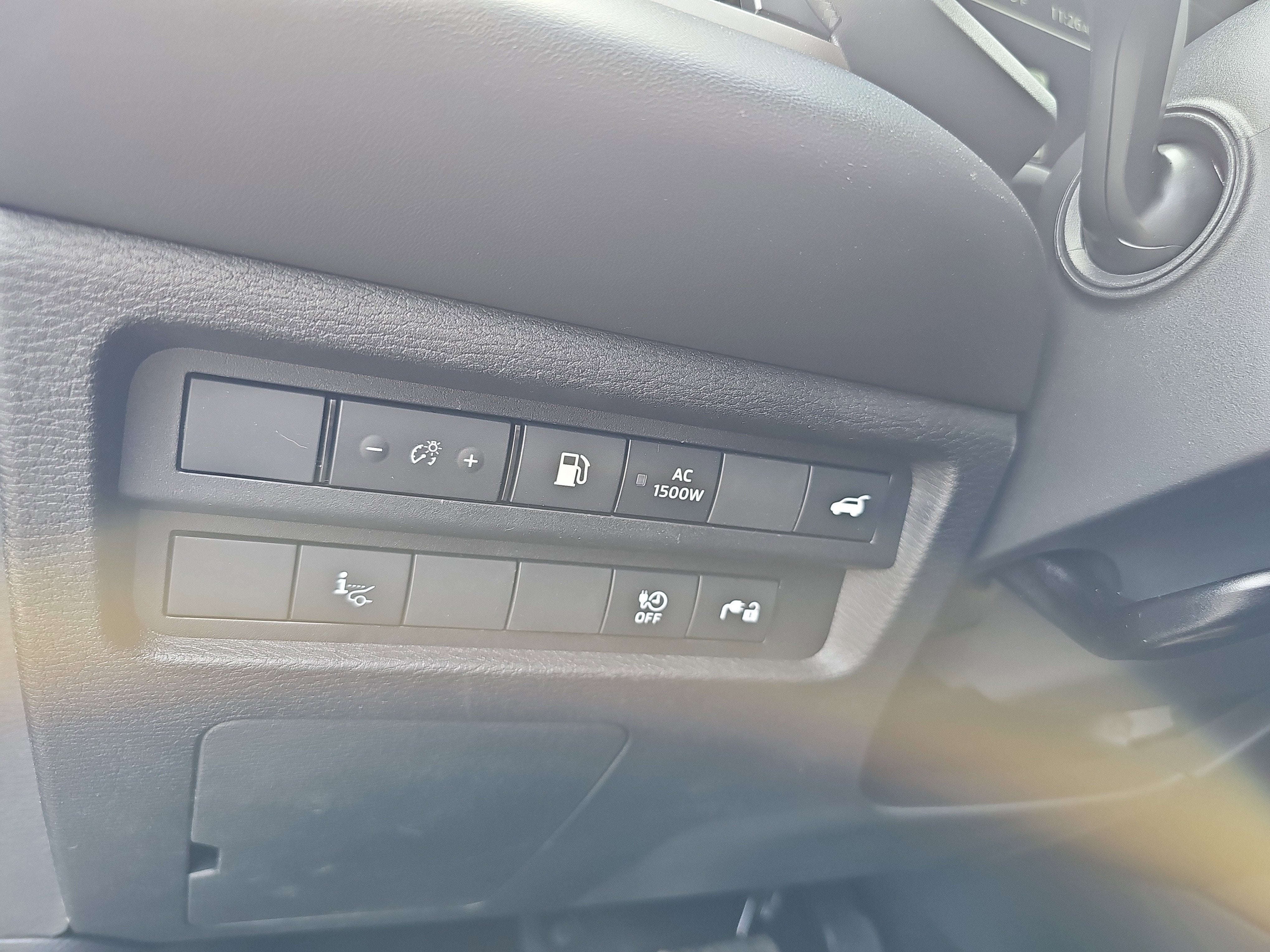 2026 Nissan Rogue Plug-In Hybrid Platinum