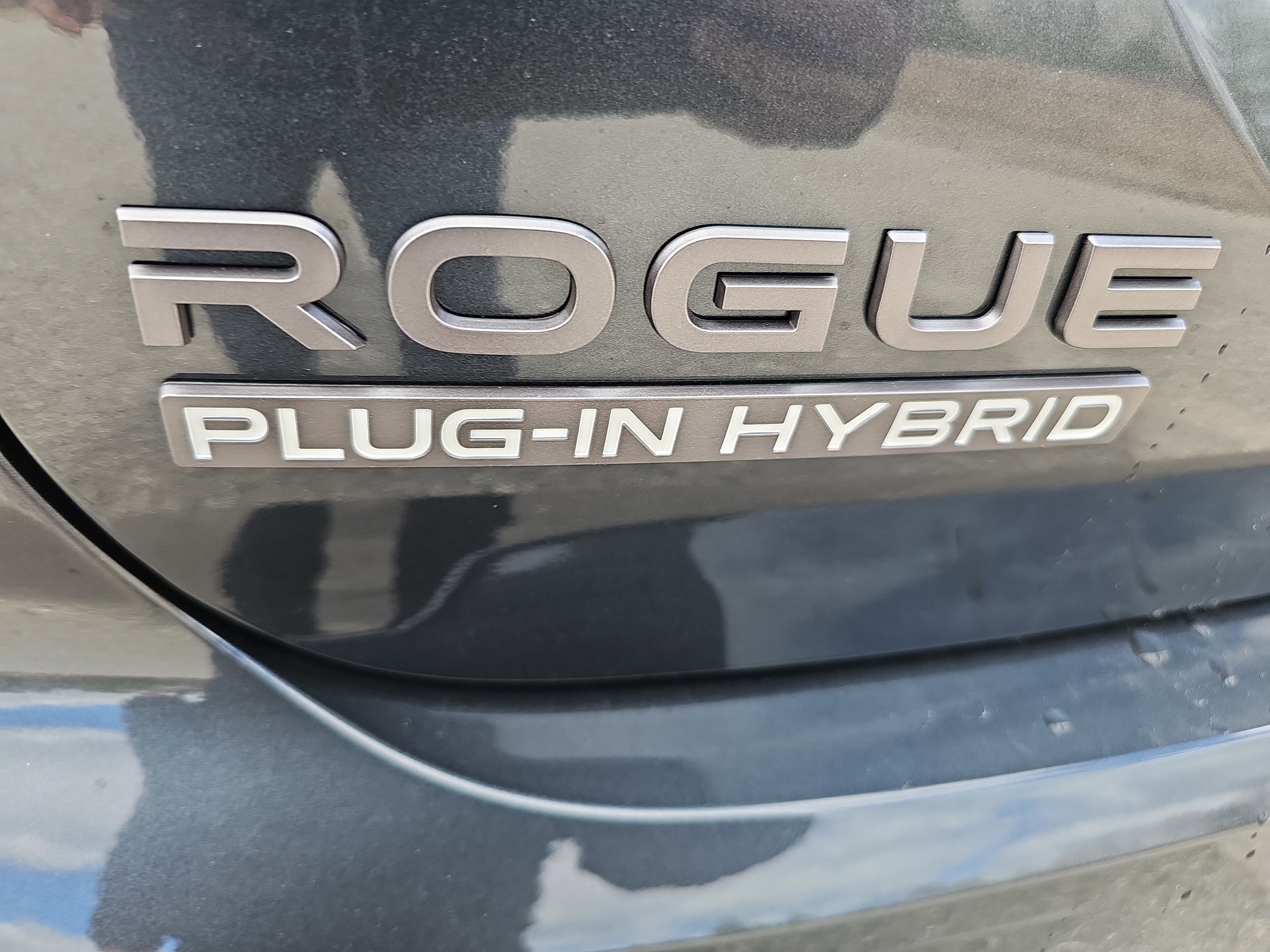 2026 Nissan Rogue Plug-In Hybrid Platinum