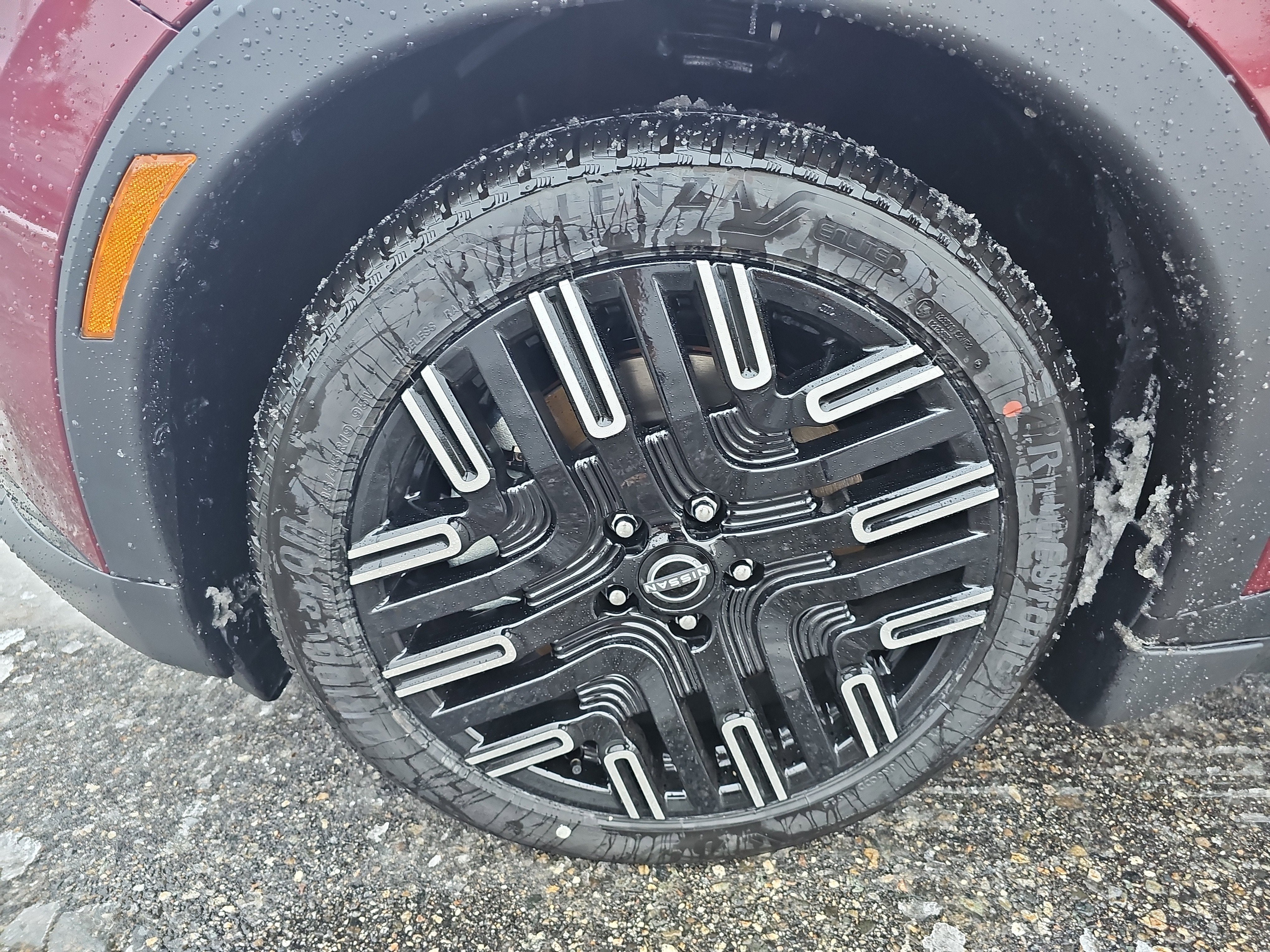 2026 Nissan LEAF PLATINUM+