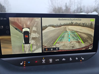 2026 Nissan LEAF PLATINUM+