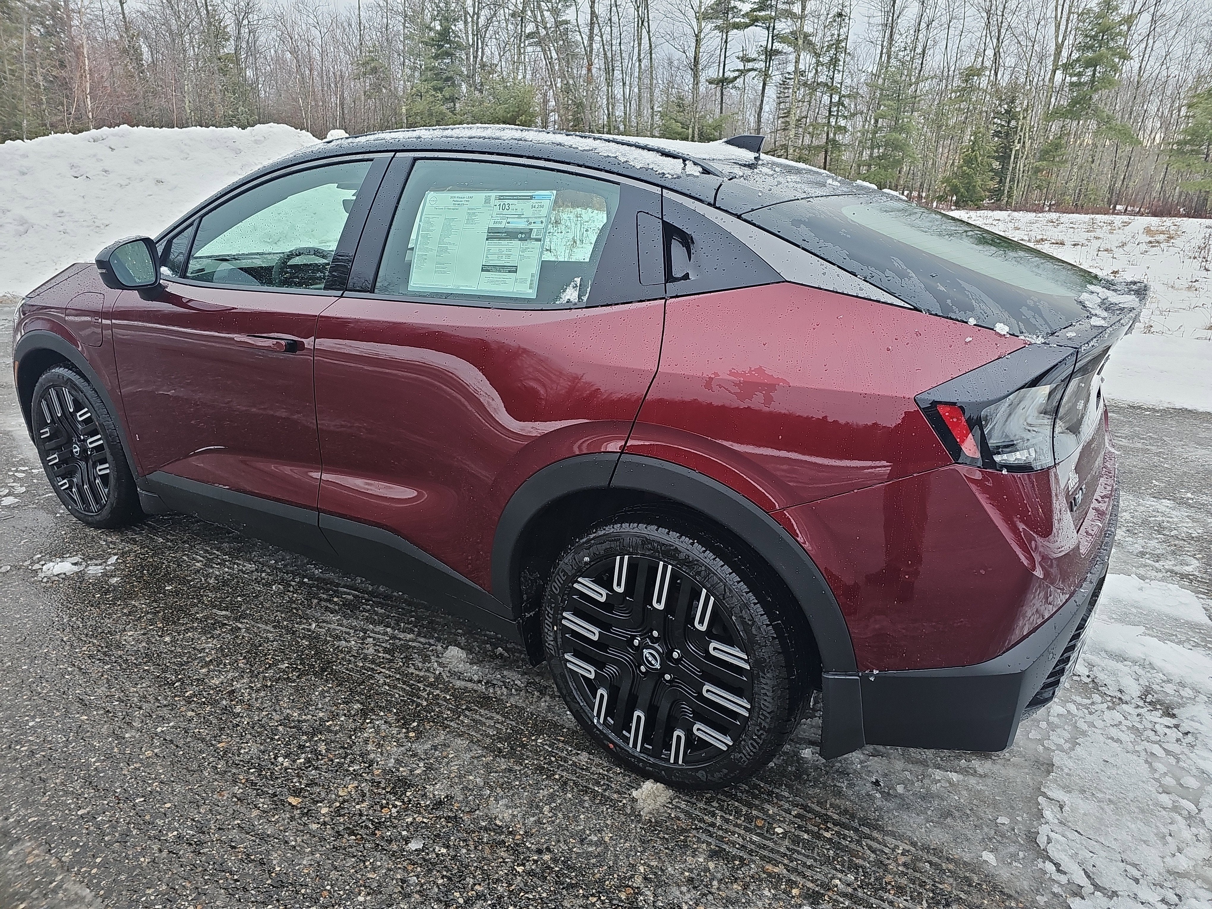 2026 Nissan LEAF PLATINUM+