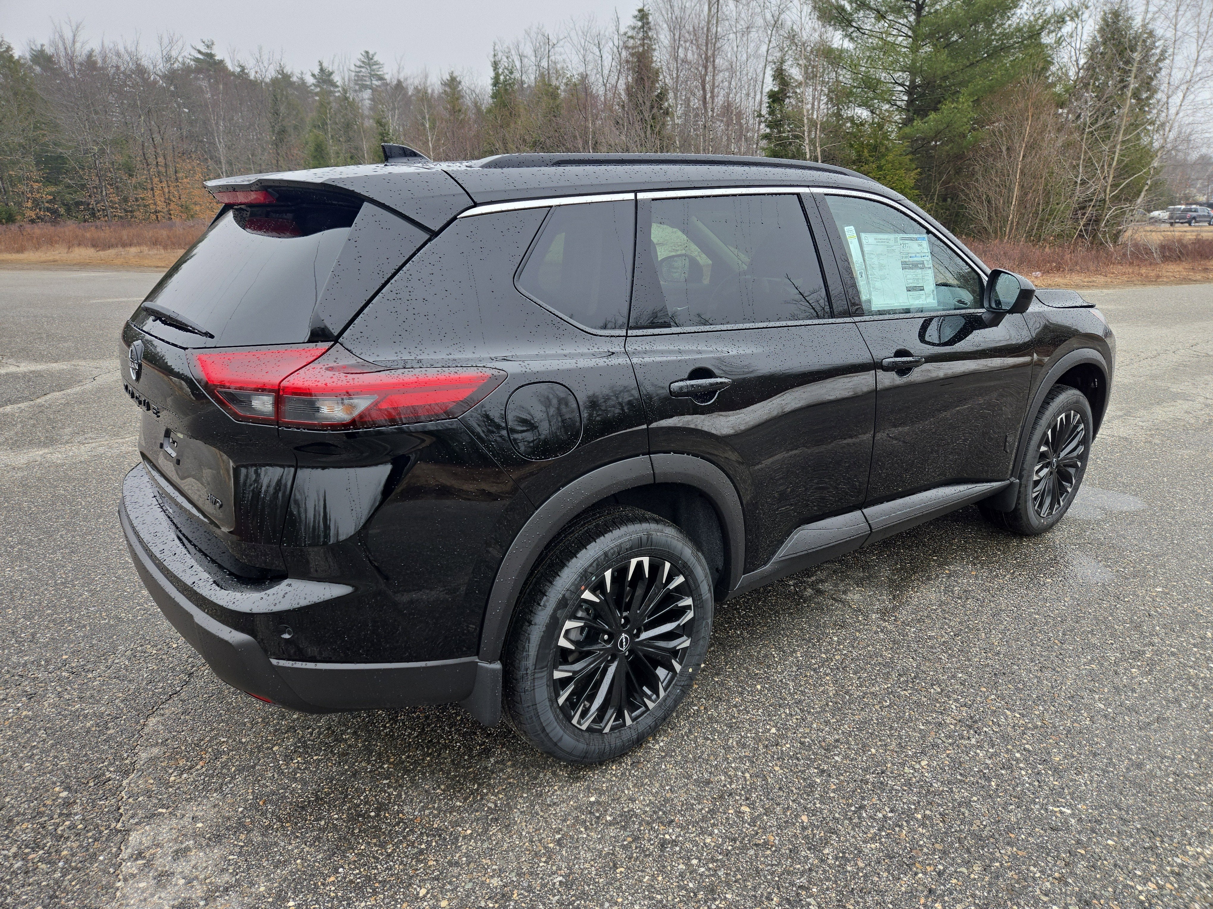 2026 Nissan Rogue Dark Armor
