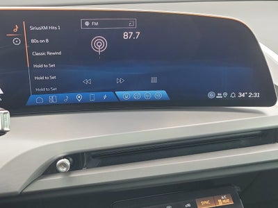 2026 Cadillac VISTIQ Luxury