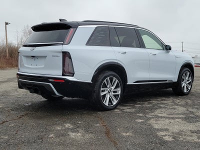 2026 Cadillac VISTIQ Luxury