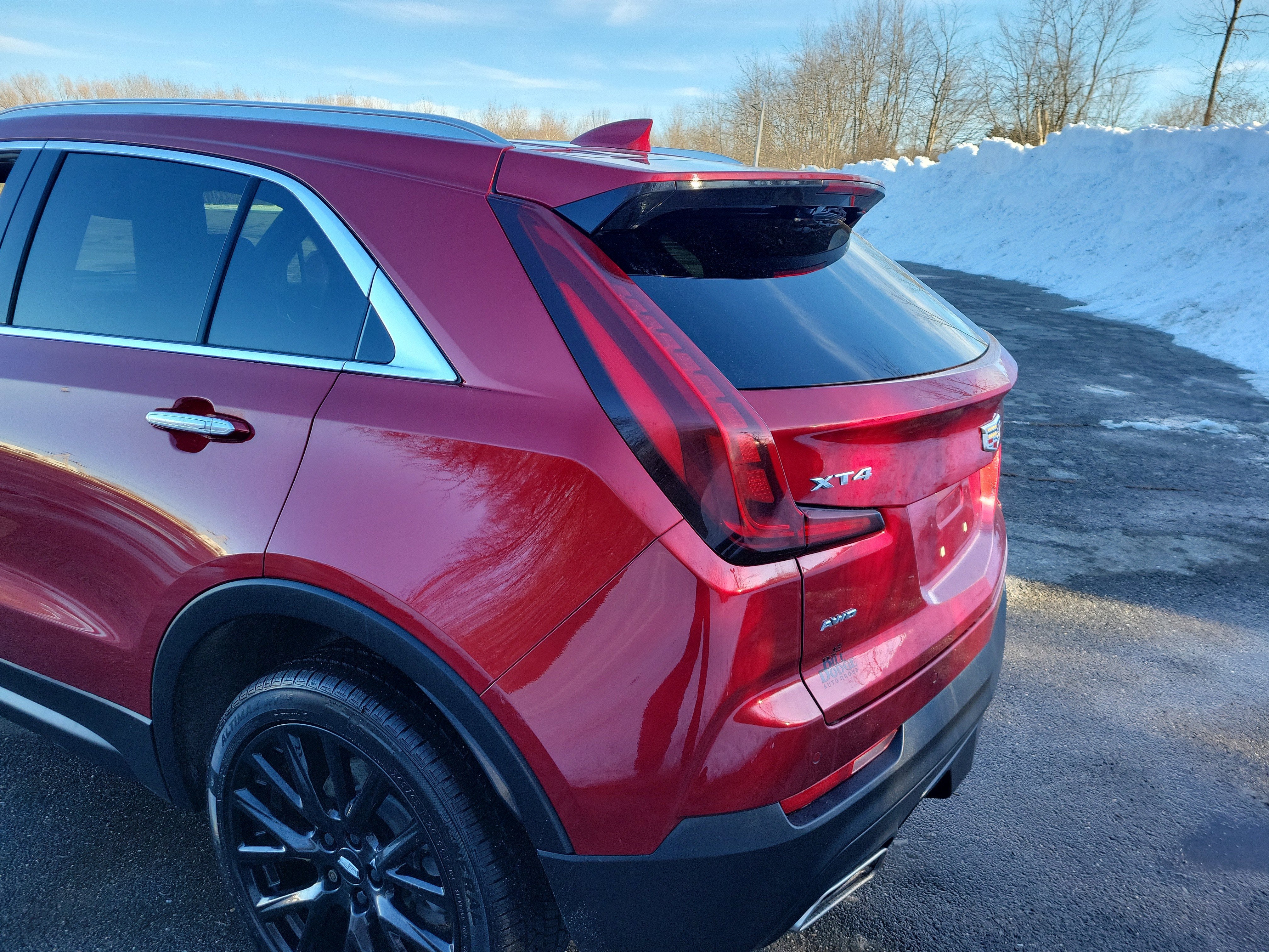 2023 Cadillac XT4 Luxury