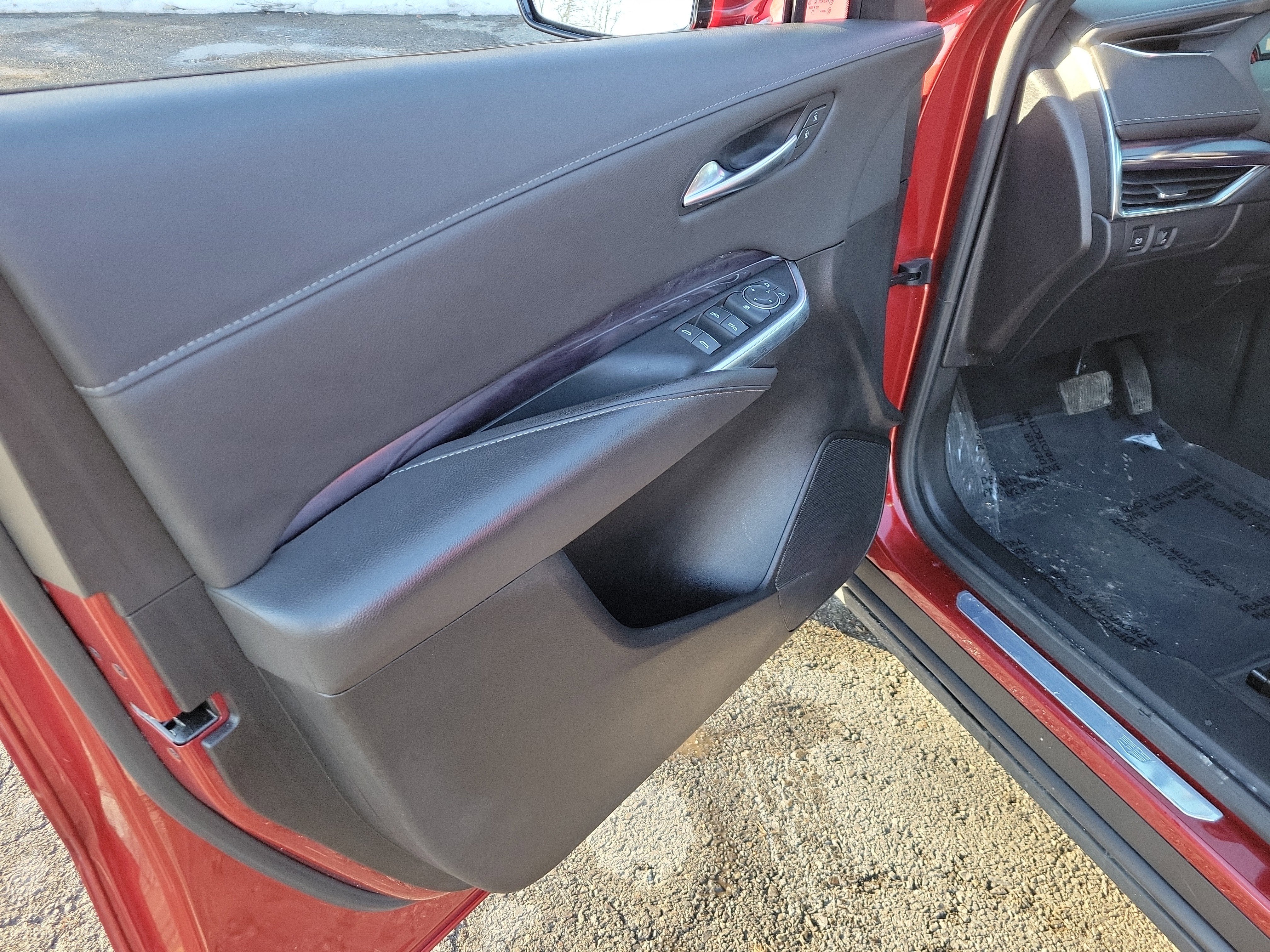 2023 Cadillac XT4 Luxury