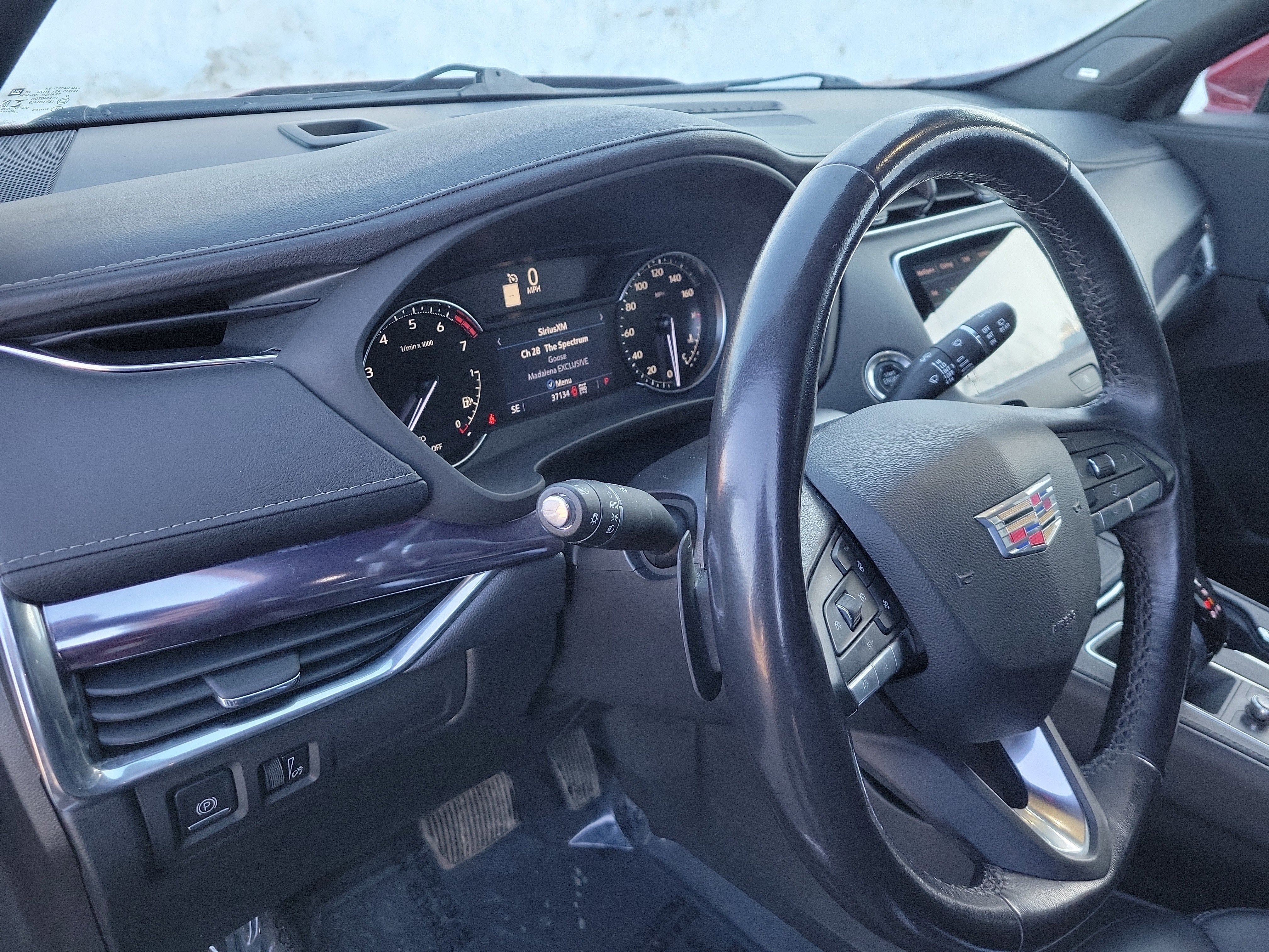 2023 Cadillac XT4 Luxury